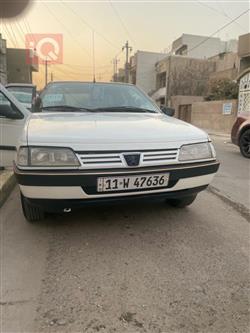 Peugeot 405